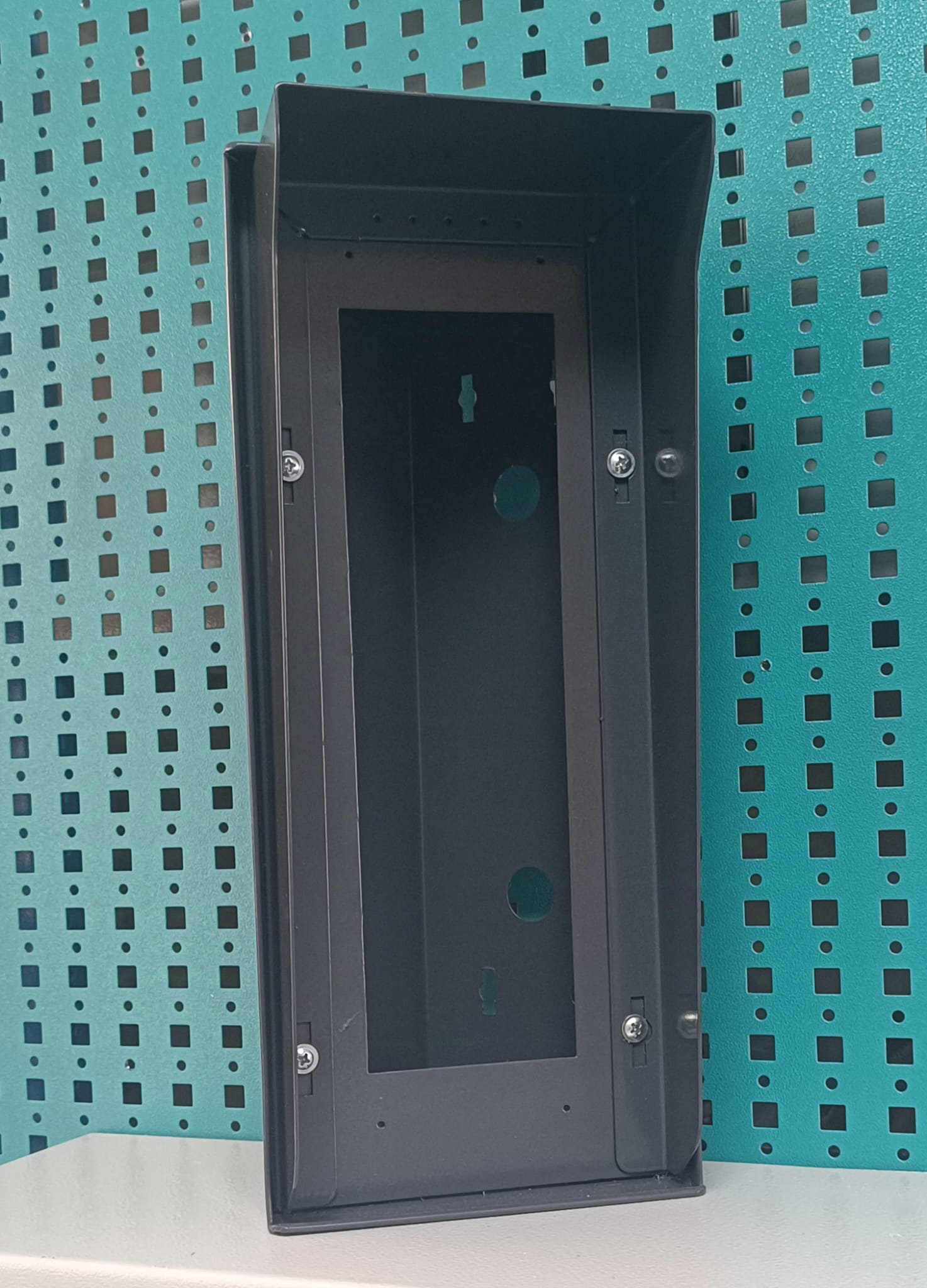 Diafon 15x35x16 cm Açılı Zil Paneli 2,si 1 Arada Yağmurluklu  Metal Yön Çevirme ve Koruma Aparatı 